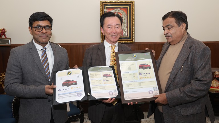 VinFast VF 6, VF 7 đạt chứng nhận 5 sao từ Bharat Ncap Ấn Độ