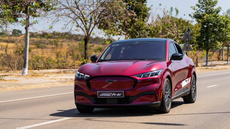 Ford Việt Nam nâng cấp toàn diện trải nghiệm khách hàng xe điện, đưa Mustang Mach-E đến gần hơn với khách hàng Việt Nam