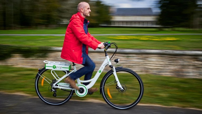 Cách giữ an toàn khi sử dụng xe đạp điện