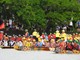 Không khí sôi động trước giờ tranh tài của các đội thuyền trên dòng Kiến Giang. (Ảnh: Hoàng Anh)
