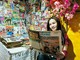 “Sạp báo World Cup” tại gia của ông Quốc Việt chứa nhiều tạp chí, đặc san, Tin Nhanh quý, hiếm. Ảnh: NVCC