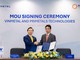 Ông Phạm Nhật Quân Anh - Tổng giám đốc Công ty VinMetal và ông Kosei Tsuji - Phó Chủ tịch điều hành Primetals Technologies ký kết thỏa thuận hợp tác.