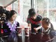 Workshop pháp lam cho trẻ em người Mông ở Suối Giàng. (Ảnh: NVCC)