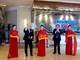 Ông Lê Đình Vinh – Chủ tịch HĐQT Tập đoàn Everland đại diện chủ đầu tư và ông Maurizio Susan – Giám đốc điều hành cắt băng khai trương khách sạn Centara Hotel & Residences Vân Đồn. Ảnh – Everland Group.