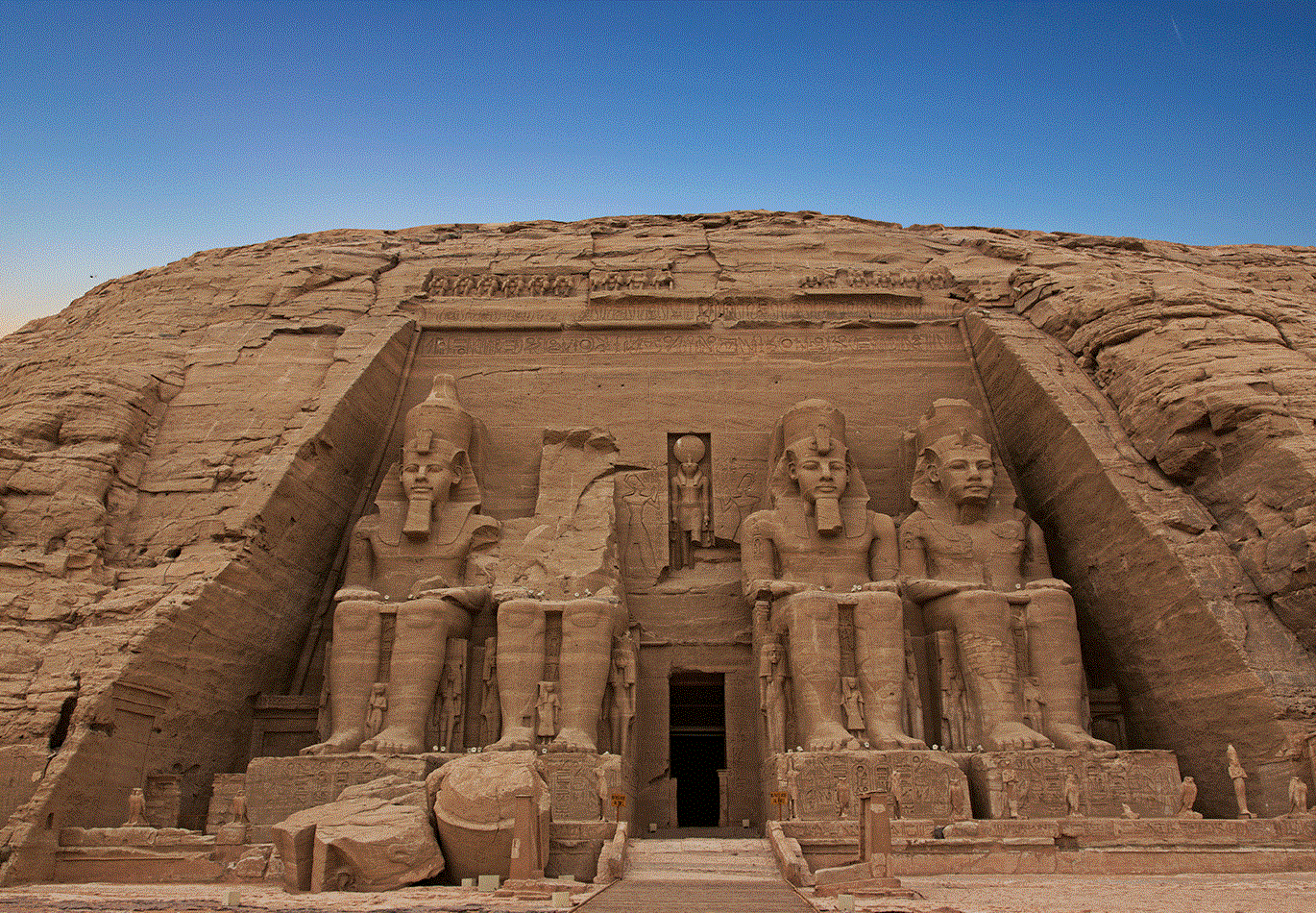 Các di tích Nubian từ Abu Simbel đến Philae - Ai Cập