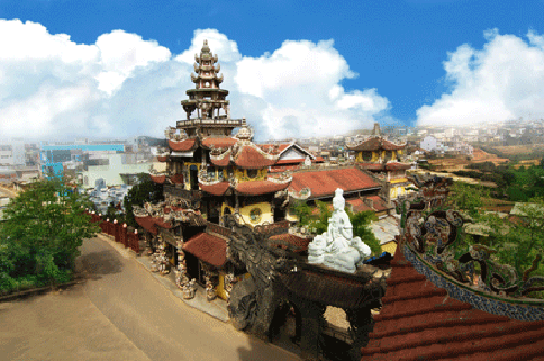 Đầu xuân viếng ngôi chùa có tượng Bồ tát bằng hoa lớn nhất thế giới ảnh 2