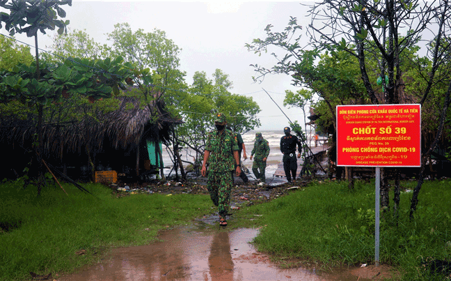 Trạng thái “thời chiến” đã kích hoạt, người dân cần đồng lòng phòng chống COVID ảnh 1
