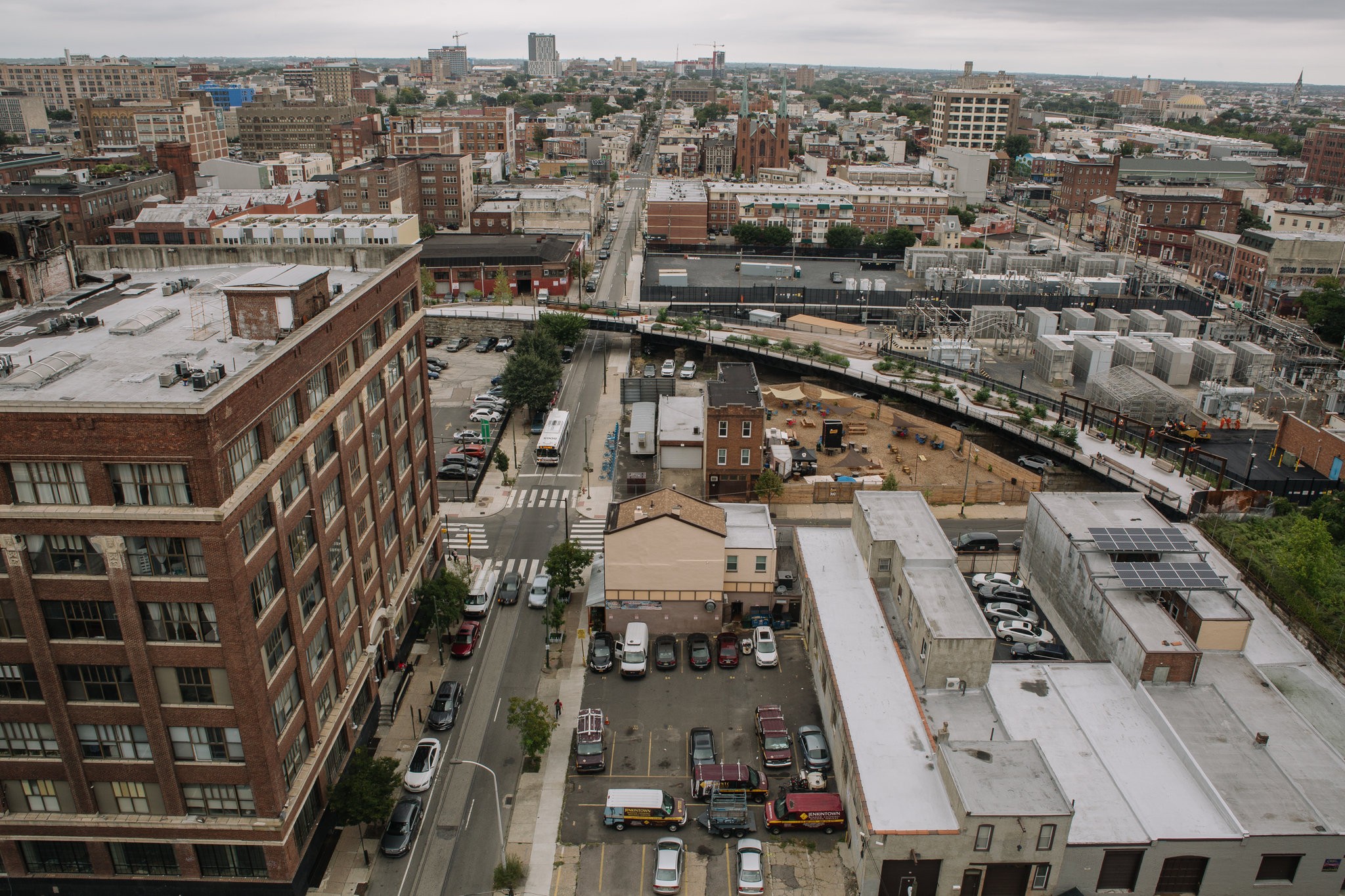 Giai đoạn đầu của Công viên Đường sắt tại Philadelphia được khai trương vào tháng Sáu. Ảnh Michelle của The New York Times