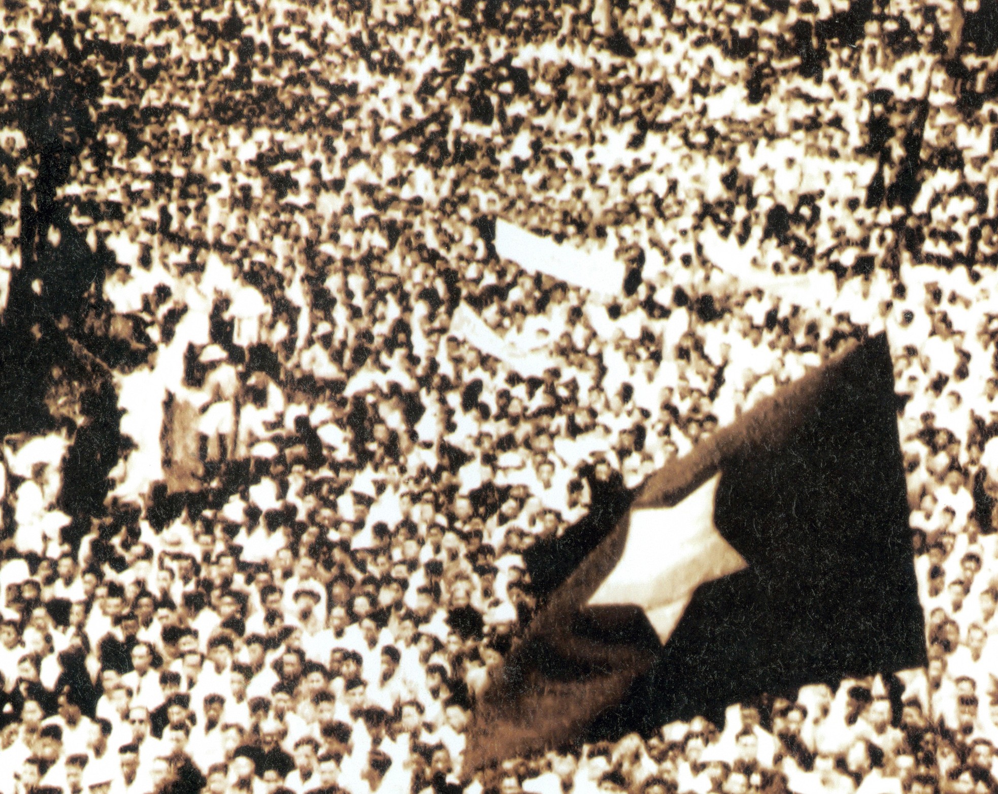 Lịch sử vẫn còn đây, trong những bức ảnh… ảnh 31