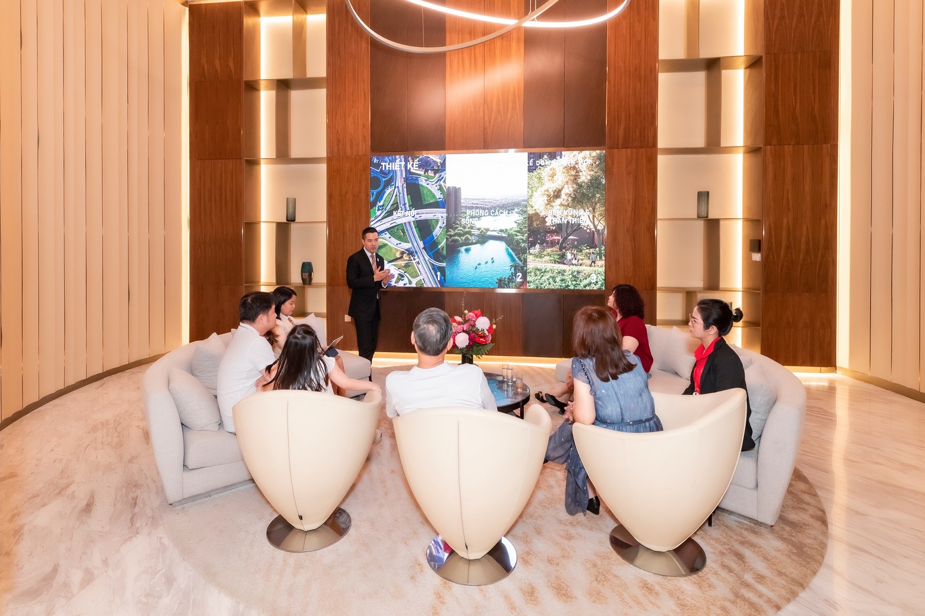 The Global City "hút" hàng trăm nhà đầu tư và doanh nhân các nước trong khu vực ảnh 4