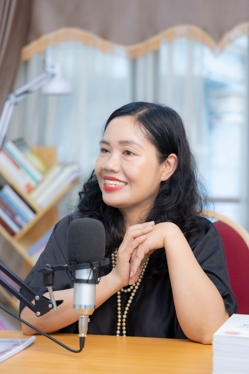 Giao tiếp với người khuyết tật bằng trái tim ảnh 3