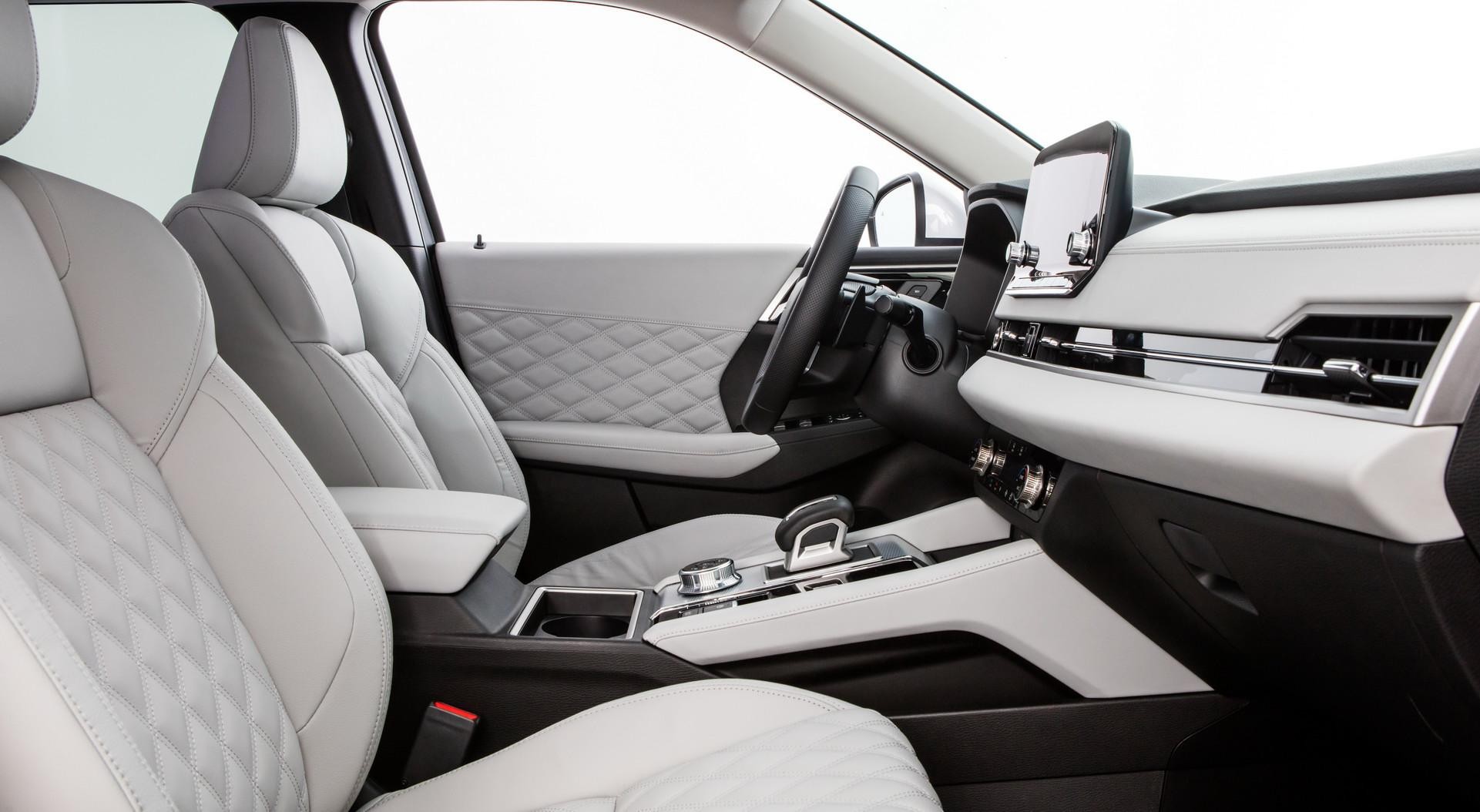 Loạt ảnh chi tiết Mitsubishi Outlander 2022 ảnh 29