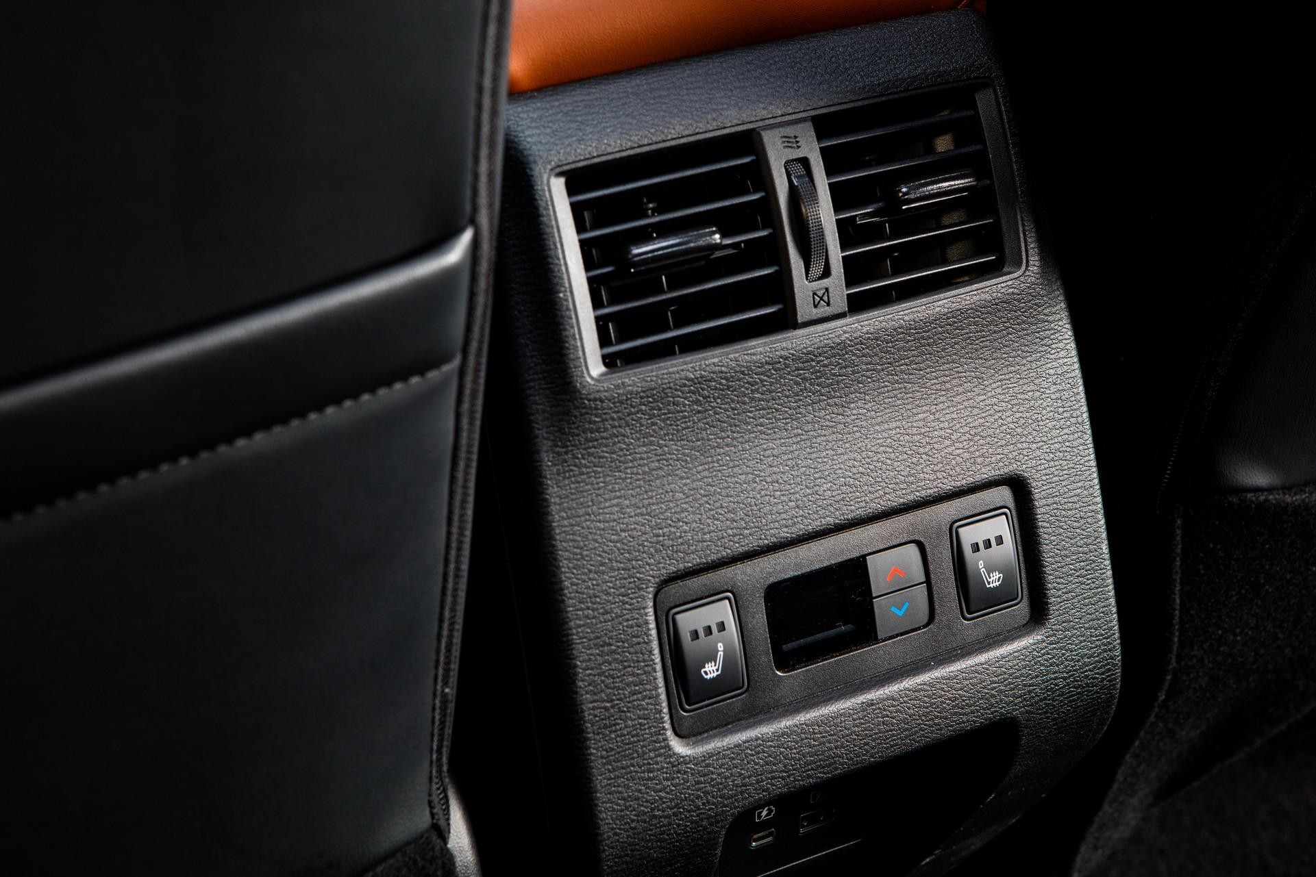 Loạt ảnh chi tiết Mitsubishi Outlander 2022 ảnh 42