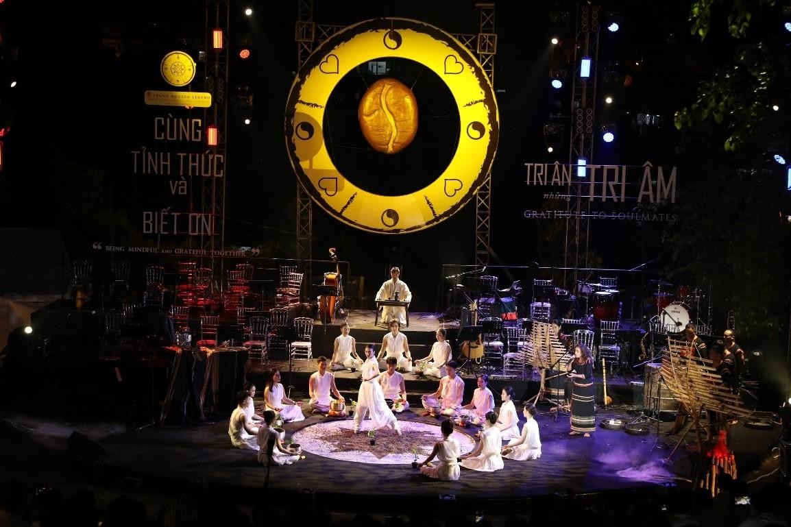 'Cùng Tỉnh thức và Biết ơn' với Trung Nguyên Legend ảnh 16