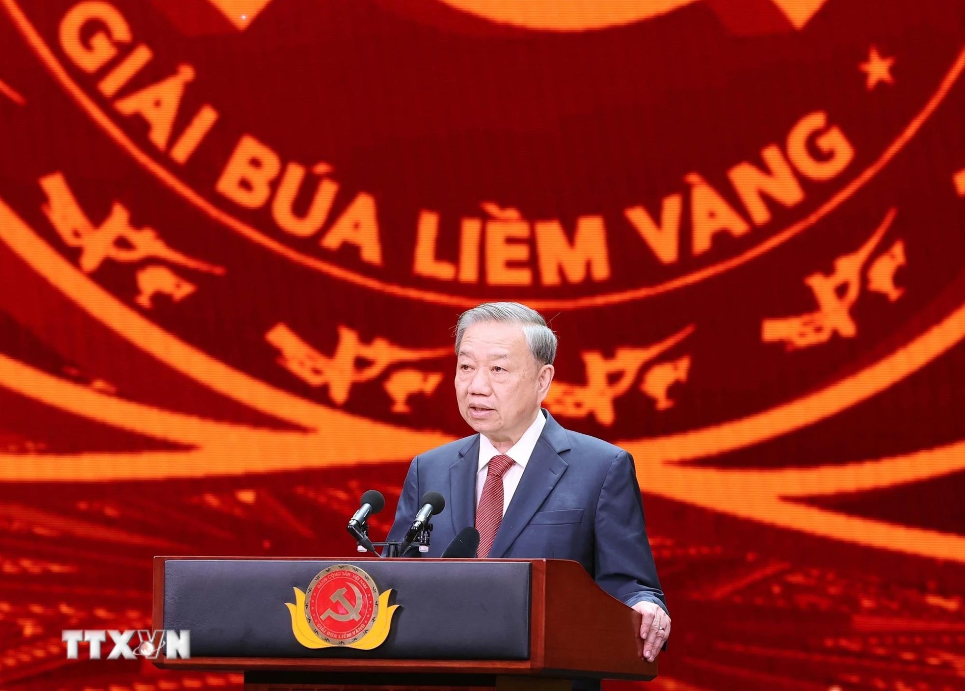 Phát biểu của Tổng Bí thư Tô Lâm tại Lễ trao Giải Búa liềm Vàng lần thứ IX ảnh 1