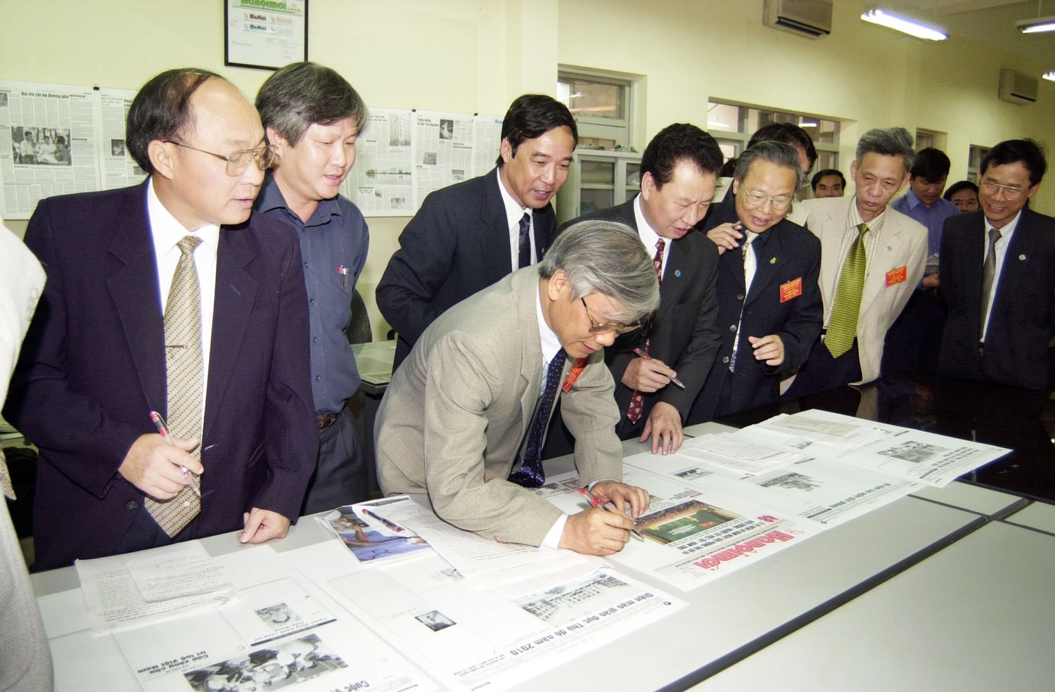 “Phong cách báo chí Nguyễn Phú Trọng rất riêng và độc đáo” ảnh 5