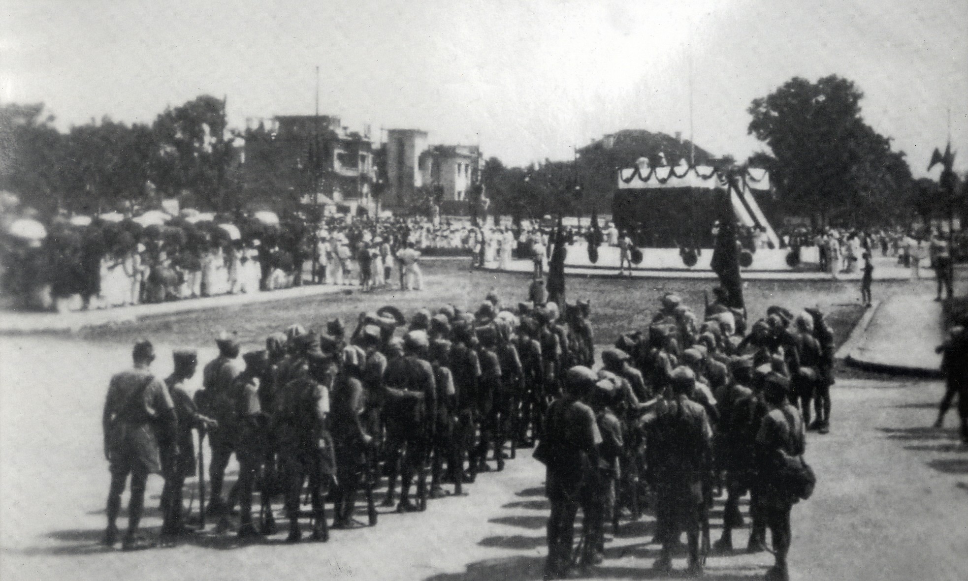 Lịch sử vẫn còn đây, trong những bức ảnh… ảnh 1