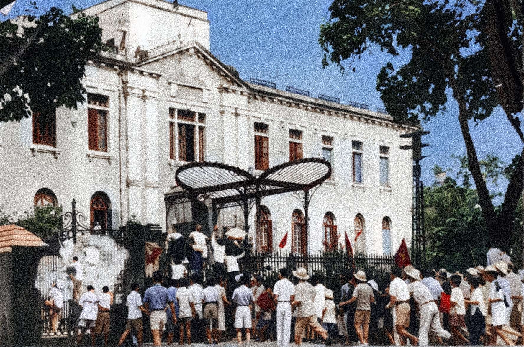 Lịch sử vẫn còn đây, trong những bức ảnh… ảnh 30