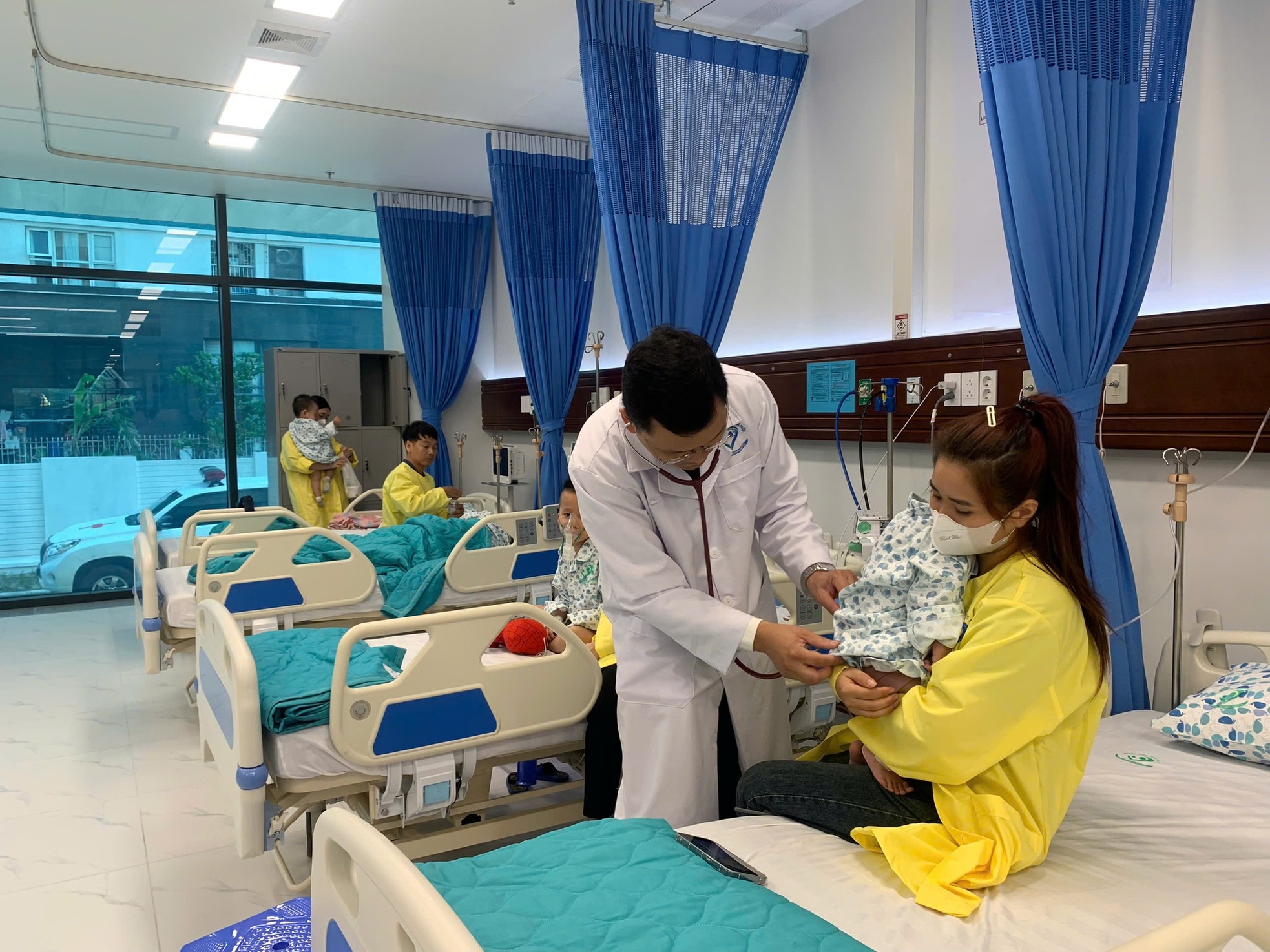 Xây dựng niềm tin với người dân từ y tế cơ sở ảnh 2