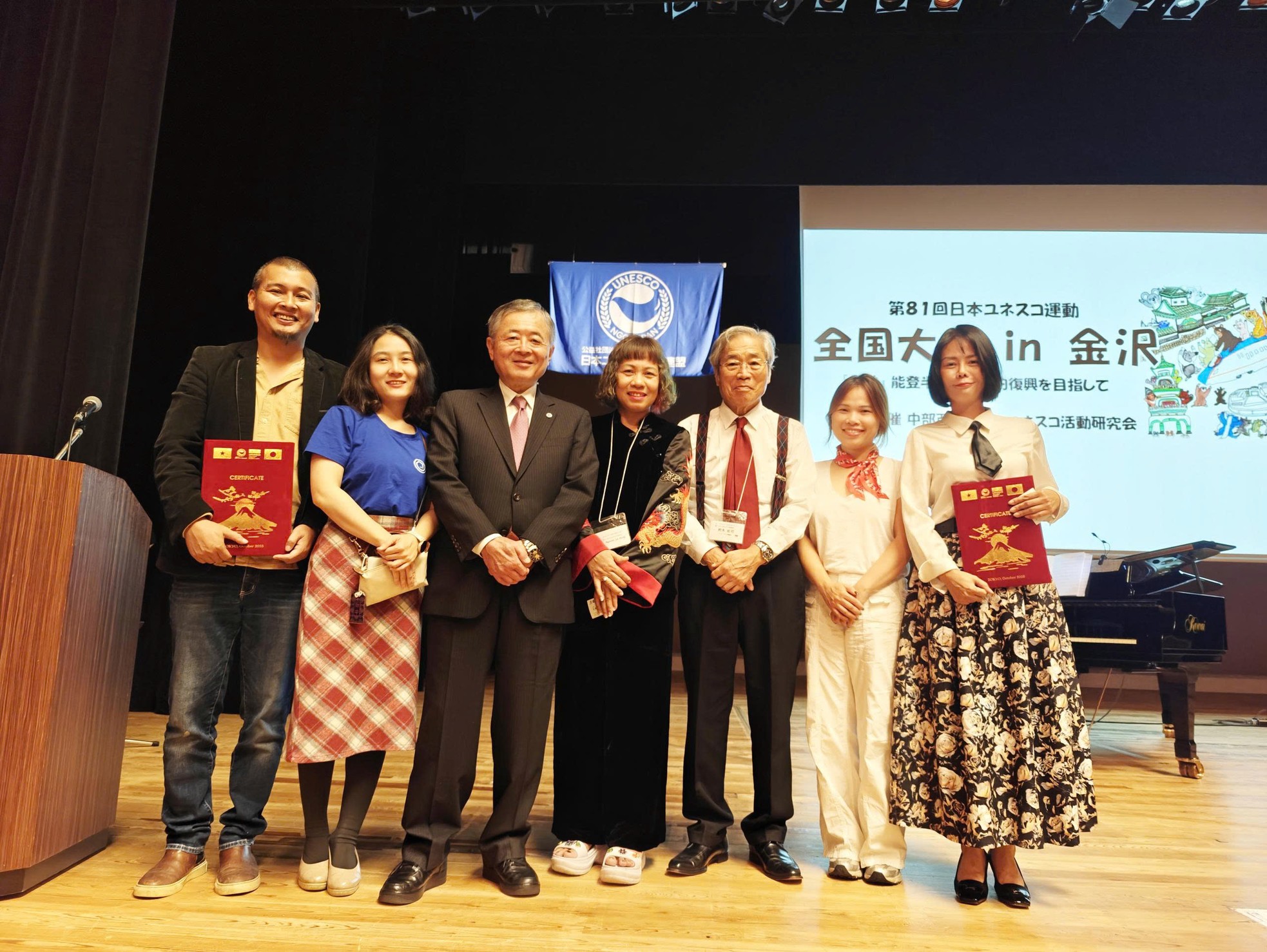 Người nghệ sĩ thị giác đứng sau triển lãm A50 ảnh 2