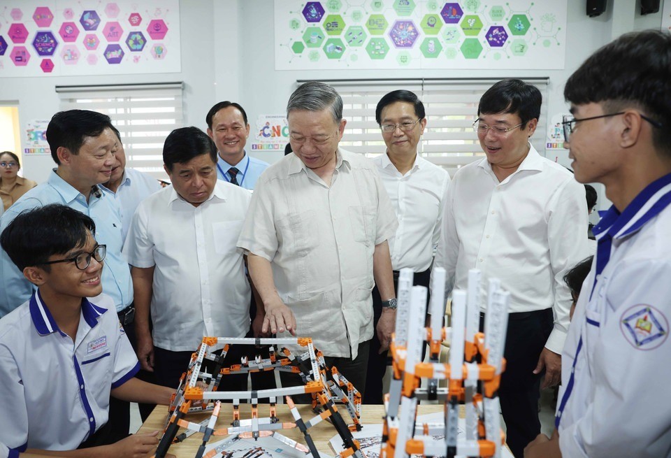 Tương lai cho thế hệ vươn mình ảnh 2