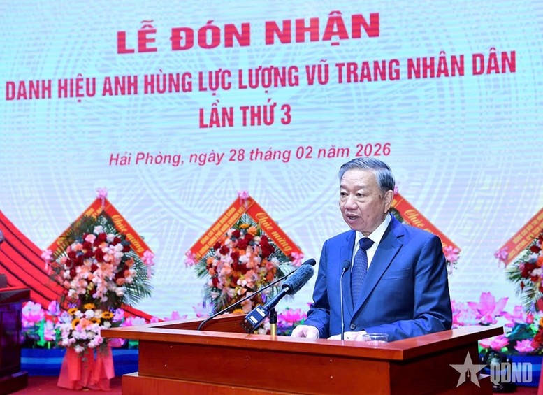 Phát biểu của Tổng Bí thư Tô Lâm tại Lễ đón nhận Danh hiệu Anh hùng Lực lượng Vũ trang Nhân dân của Quân chủng Hải quân ảnh 1