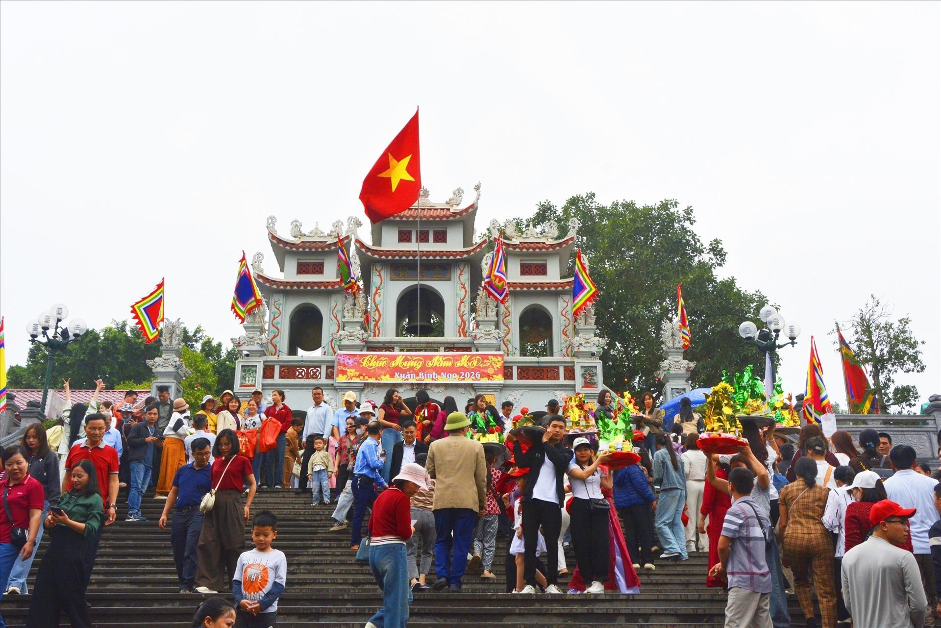 Lễ hội - Nguồn lực cho phát triển công nghiệp văn hóa ảnh 11