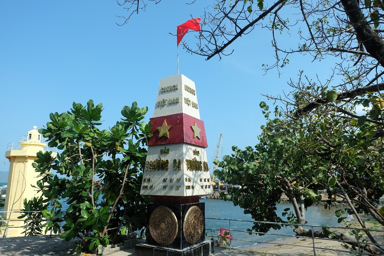 '10 ngày trên biển' - Mượn chuyện đảo xa nói về đất liền ảnh 7