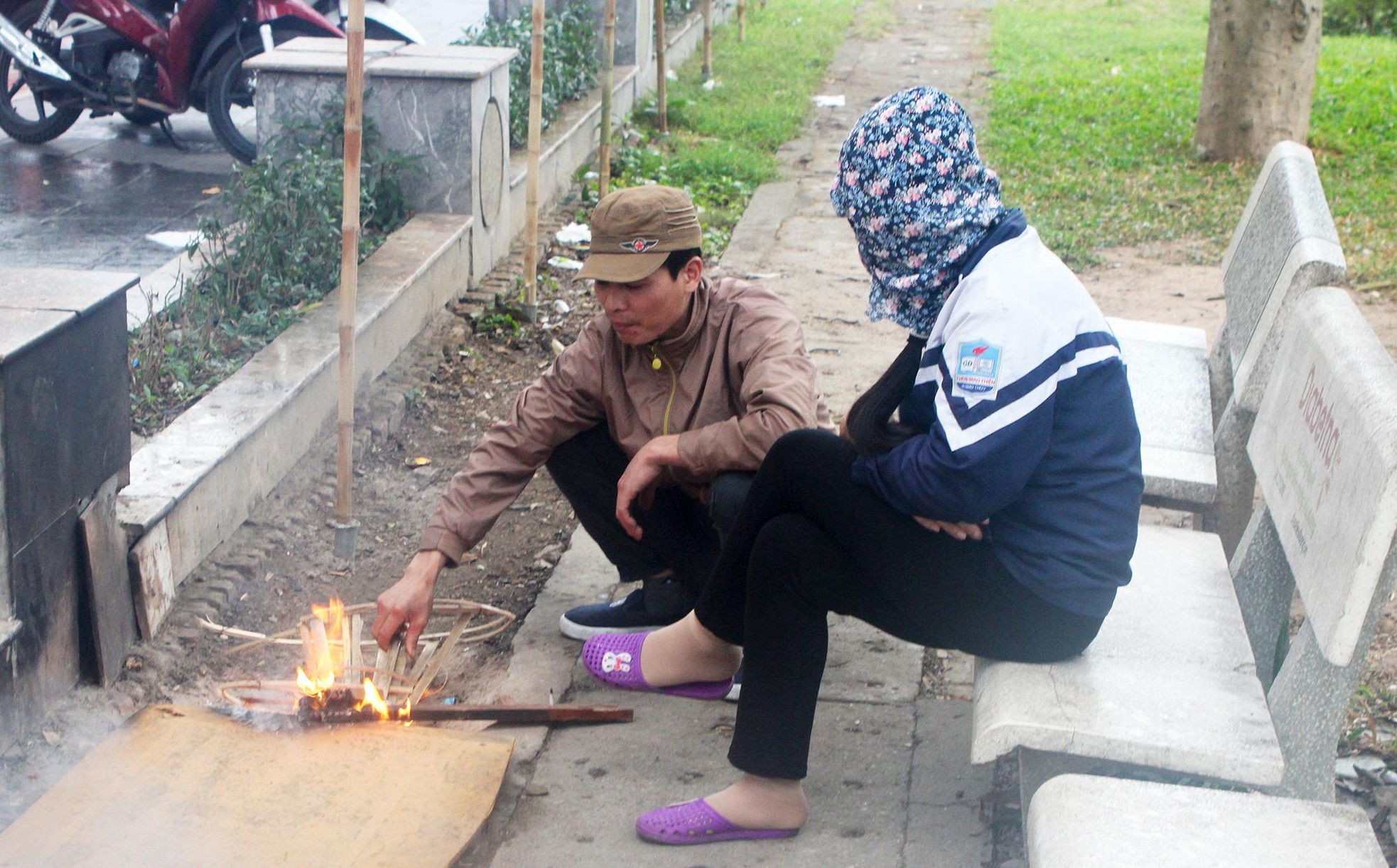 Đìu hiu những mảnh chợ người cuối năm ảnh 4