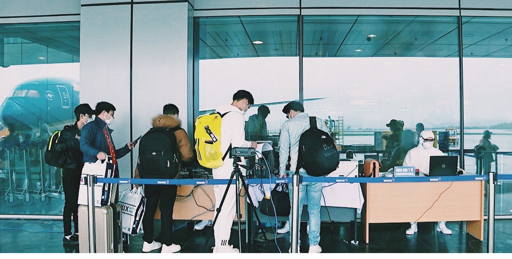 Nhiệm vụ đón người Việt từ vùng dịch về nước có gì đặc biệt? ảnh 4