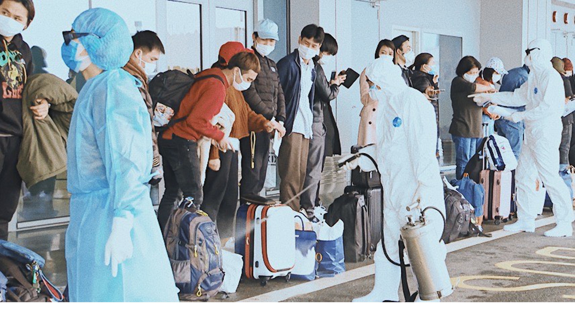 Nhiệm vụ đón người Việt từ vùng dịch về nước có gì đặc biệt? ảnh 8