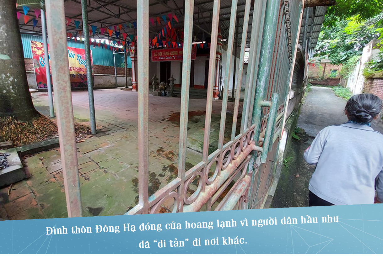 Những mảng tối dưới chân núi rác ảnh 14