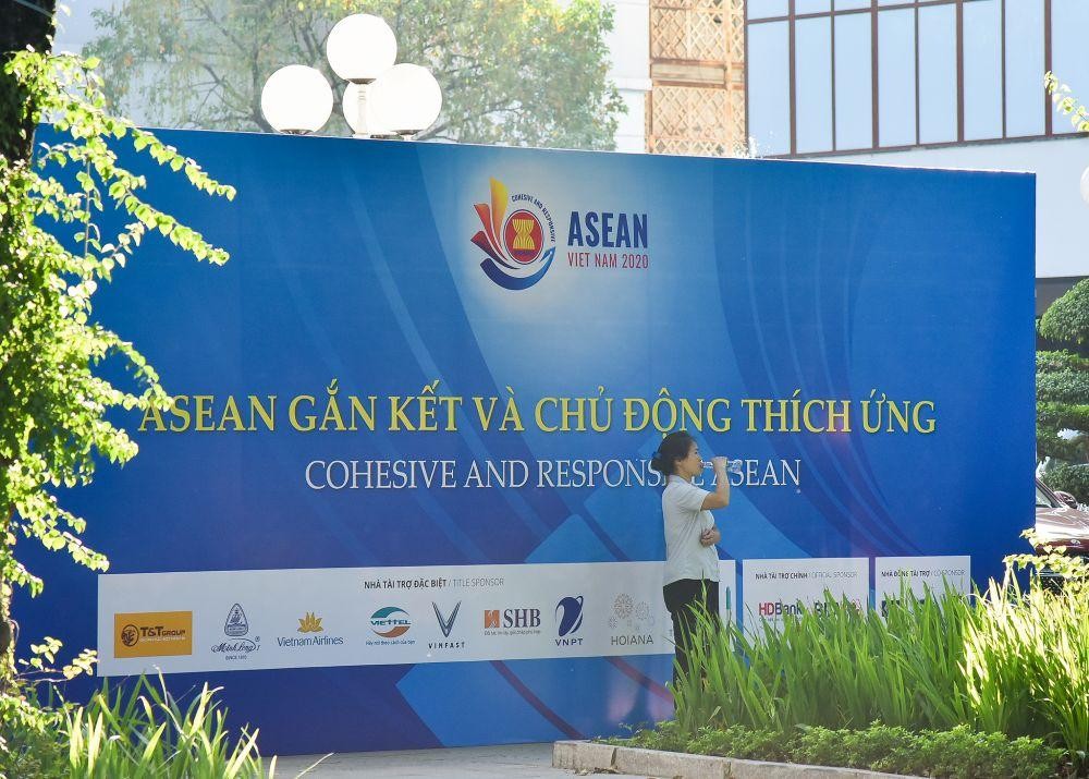 Ngoại giao Việt Nam, hôm qua, hôm nay và ngày mai ảnh 1