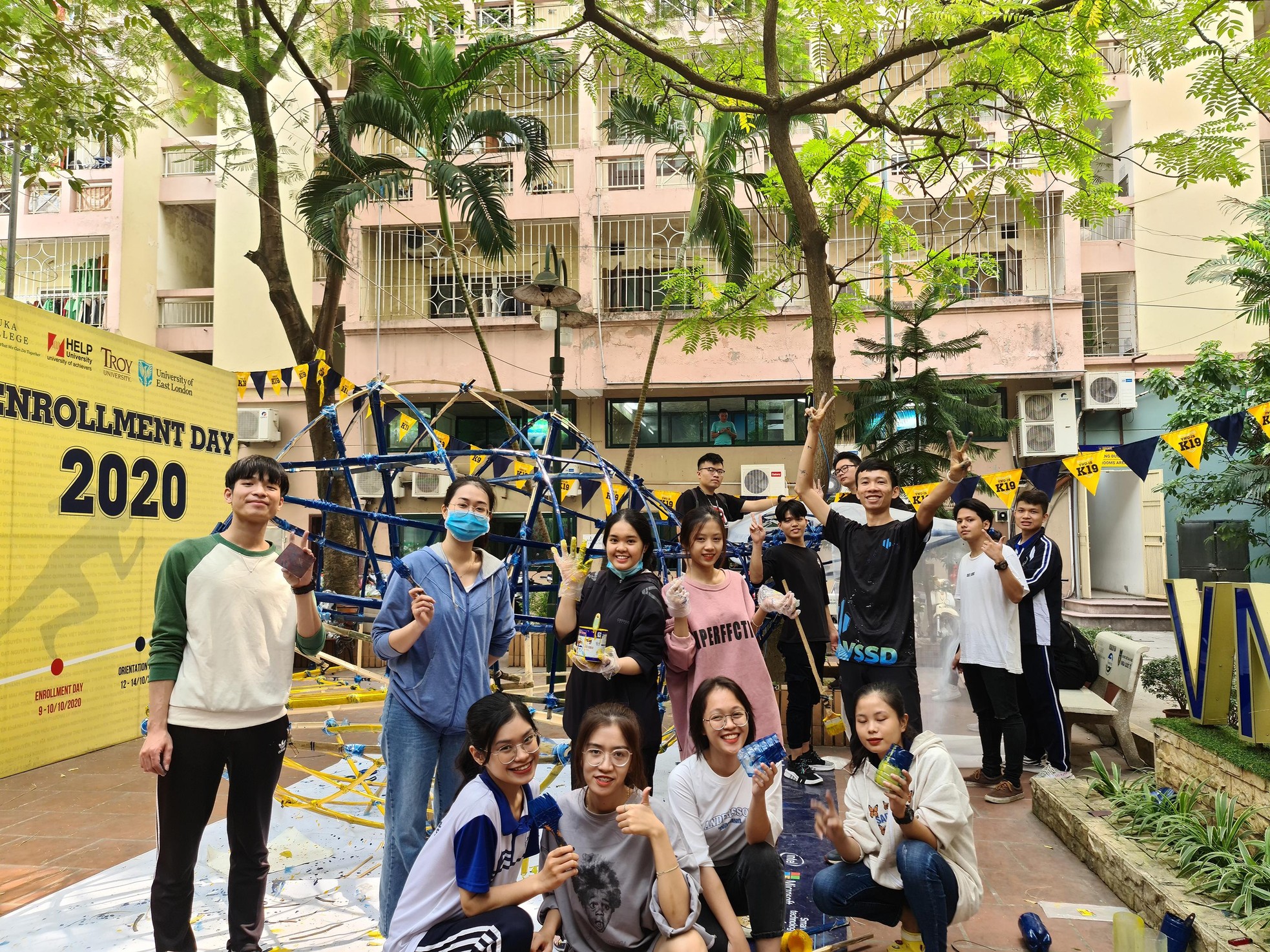 Môi trường xanh 'hồi sinh' dưới bàn tay người trẻ ảnh 3