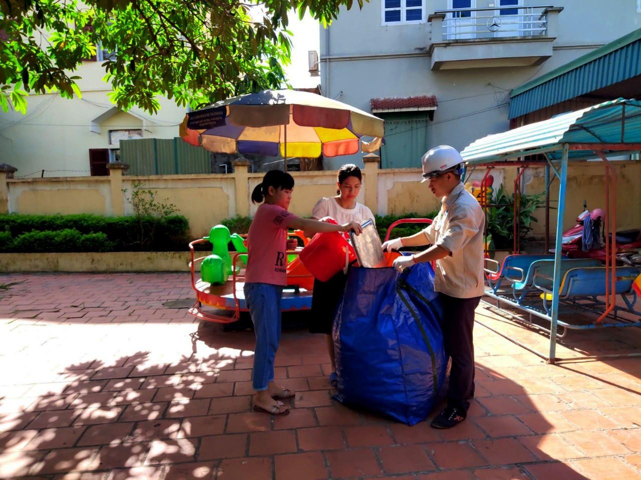 Môi trường xanh 'hồi sinh' dưới bàn tay người trẻ ảnh 6