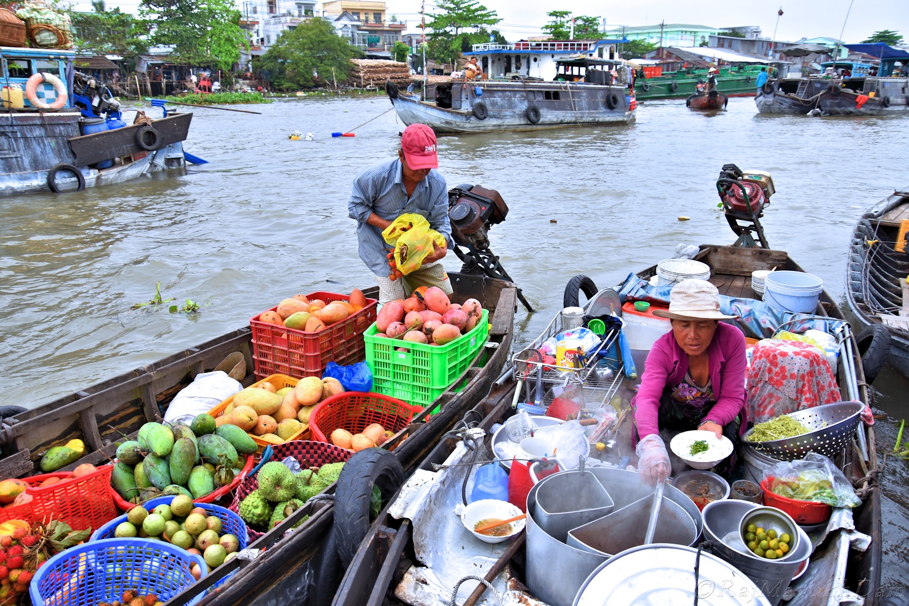 Yêu thương con người mới hiểu được sự độc đáo của các nền văn hóa ảnh 9