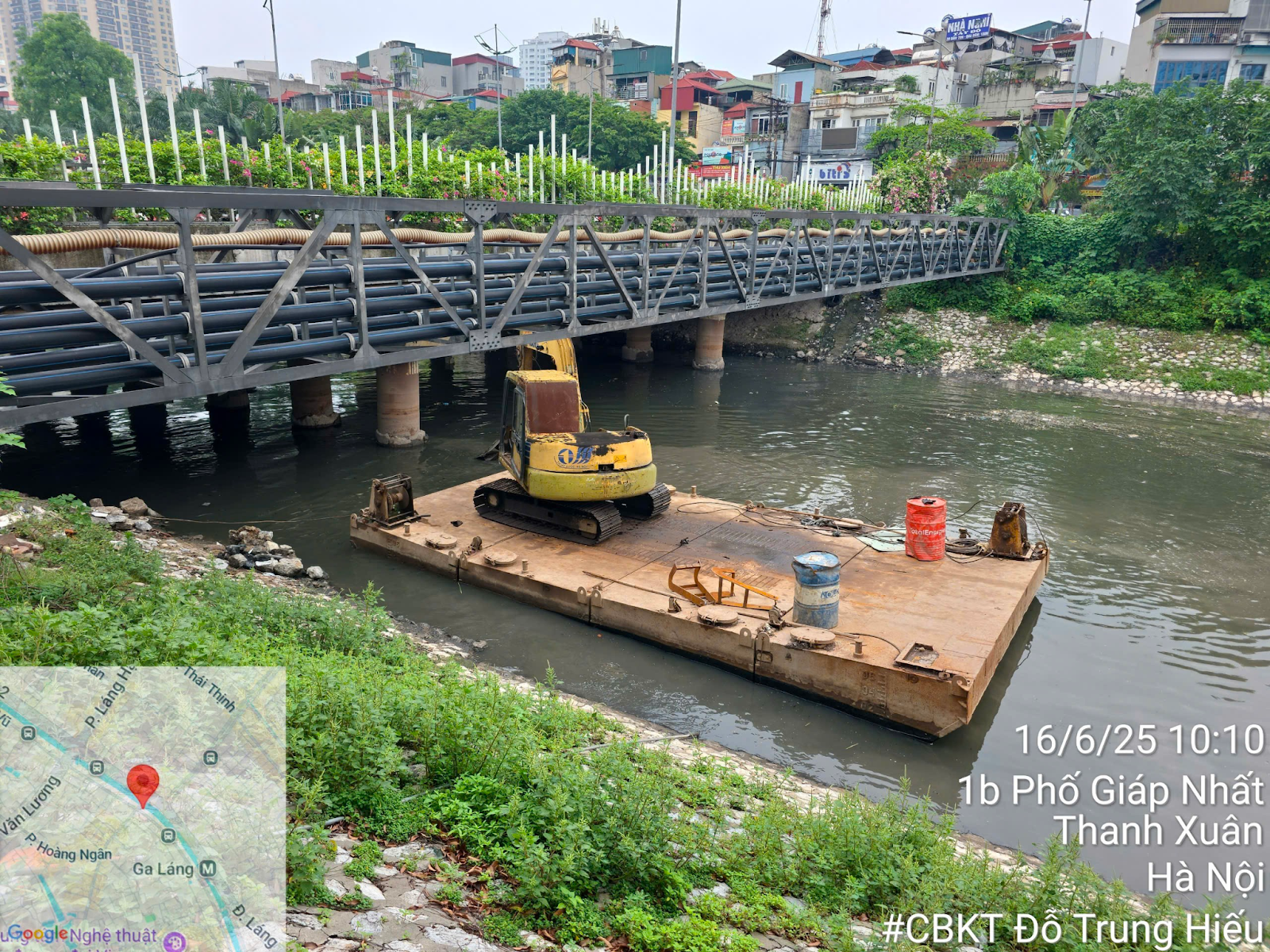 Dưới lòng đường phố thị ảnh 19