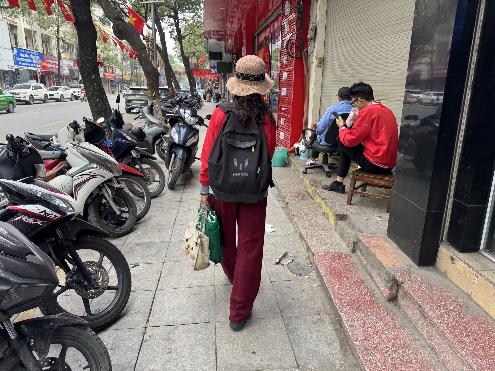 20h chạy thận: Guồng quay thường nhật mưu sinh - điều trị bệnh ảnh 15