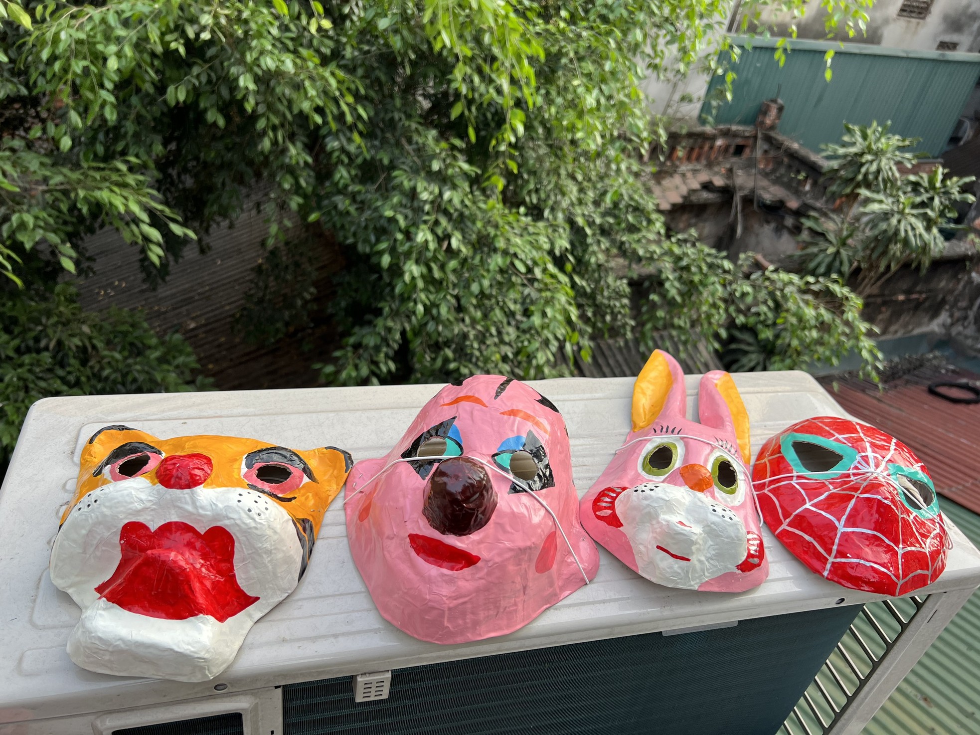 Kể chuyện văn hóa bằng trò chơi dân gian - Bài 1: Chút hồn sót lại của mặt nạ giấy bồi Hà Thành ảnh 7