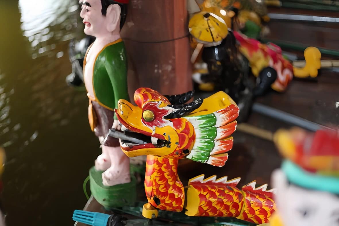 Giấc mơ về những con rối biết cười ảnh 7