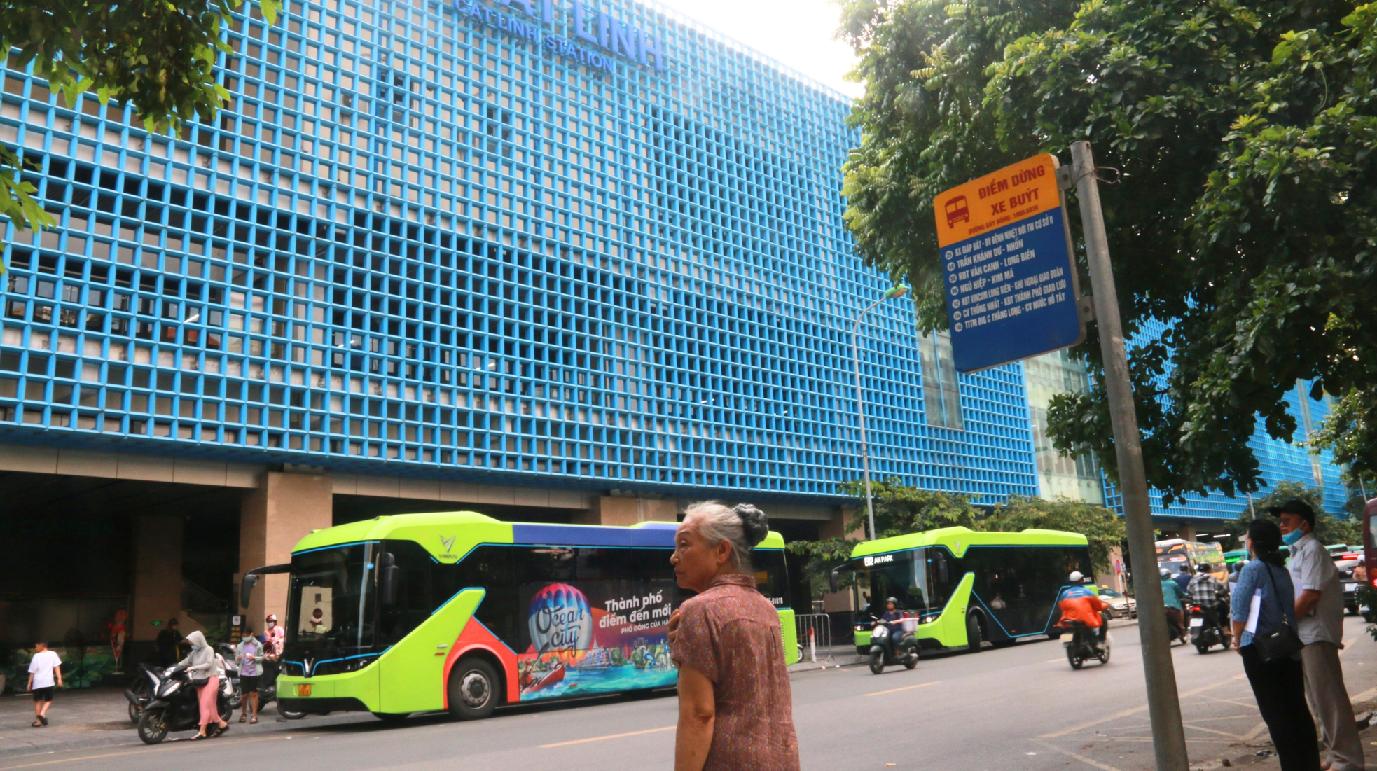 Bước chuyển mình của giao thông công cộng Hà Nội - Bài 1: Đường sắt thay đổi văn hóa giao thông ảnh 3