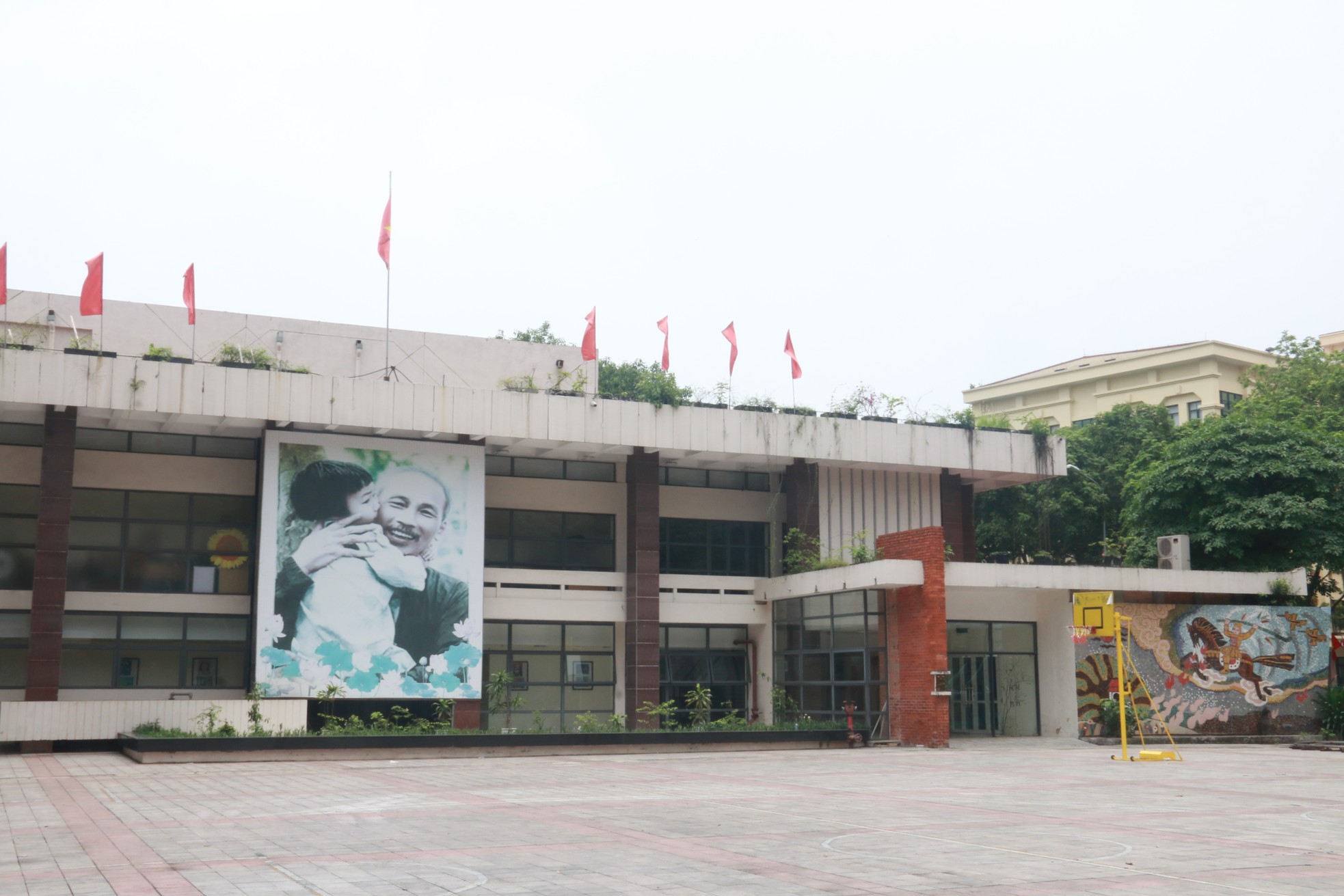 Bên Hồ Gươm có “lâu đài văn hóa” ảnh 2