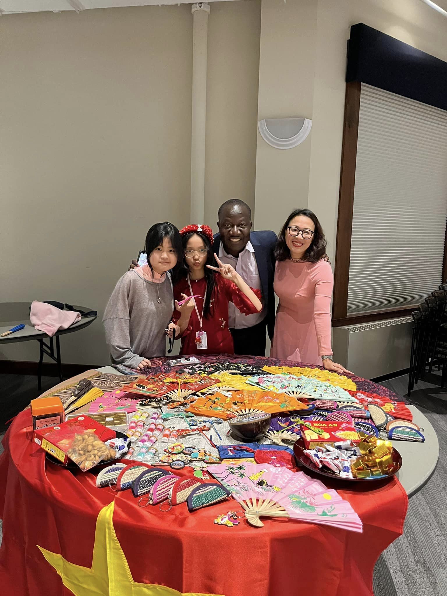 Hợp tác giáo dục Việt Nam và Hoa Kỳ trong thúc đẩy phong trào UNESCO phi chính phủ ảnh 4