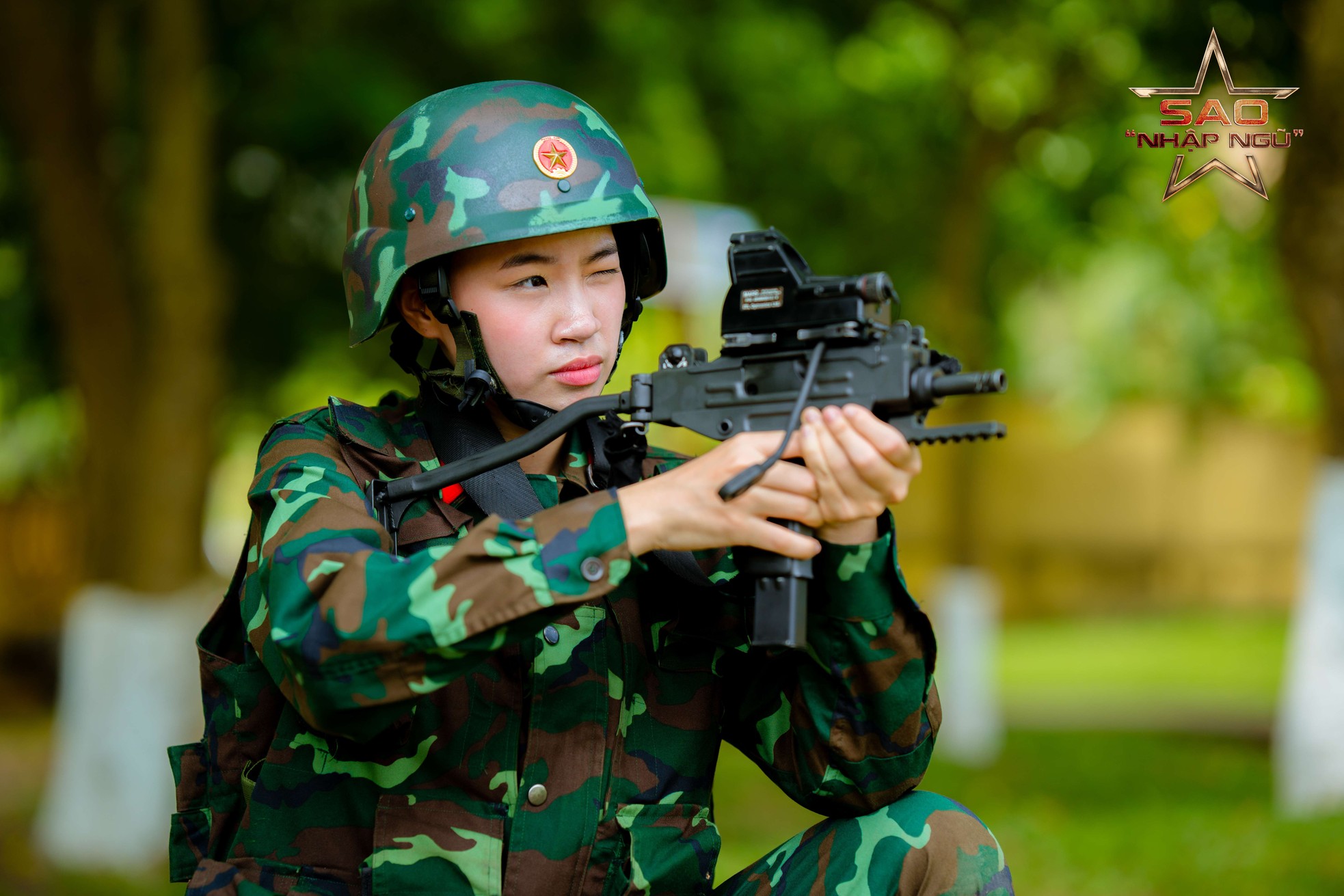 Khi nghệ sĩ truyền cảm hứng trong màu áo lính ảnh 4