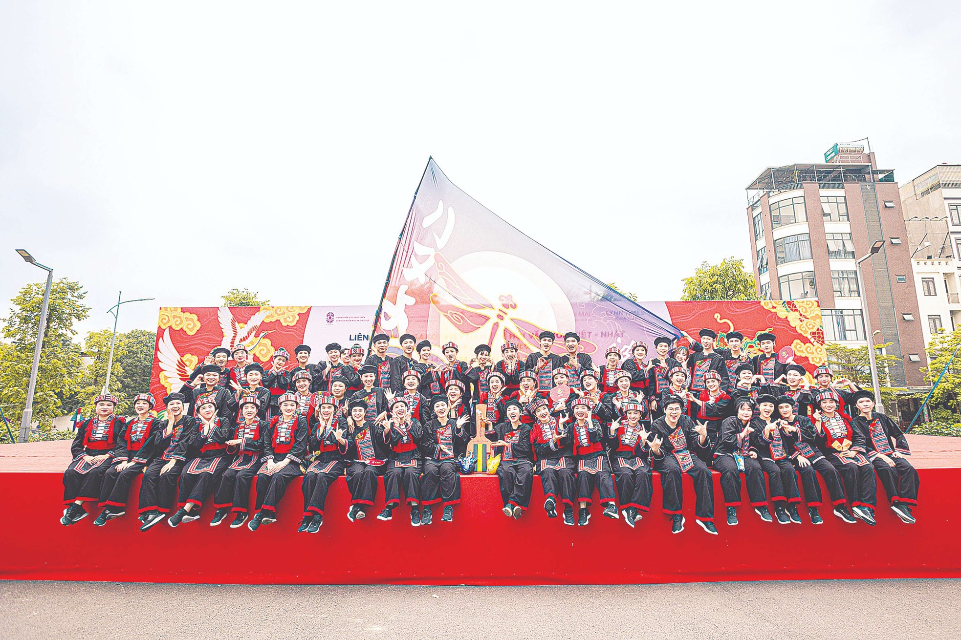 UNET & Dấu ấn toàn cầu 2024 ảnh 4