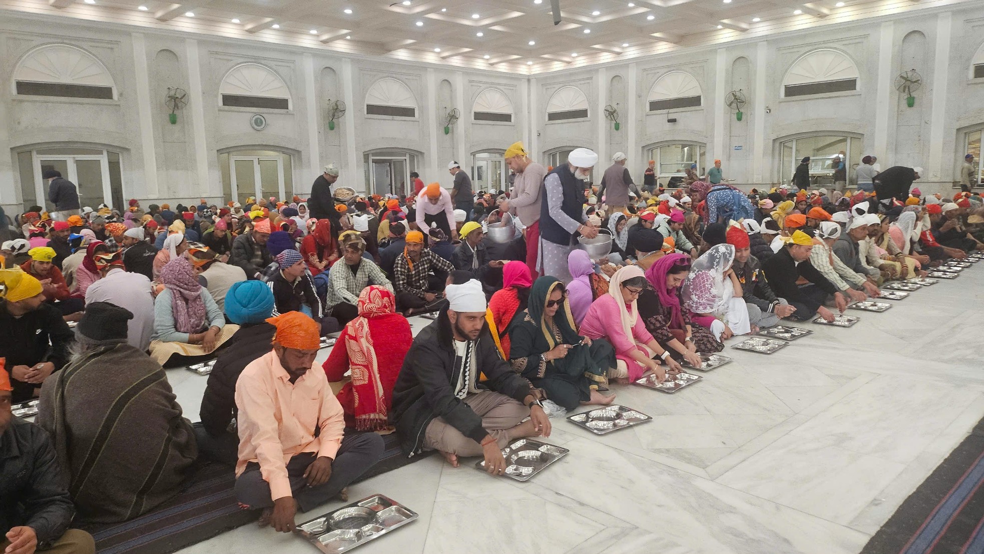 24 giờ ở New Delhi ảnh 11