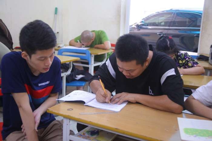 Lớp học đặc biệt 15m² của cô giáo 84 tuổi ảnh 2