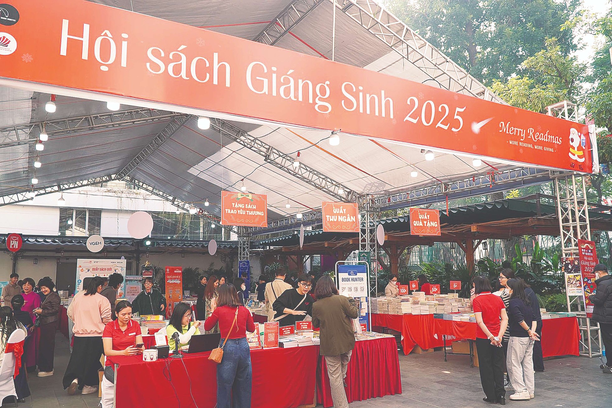 Hà Nội - Hành trình định hình một đô thị công nghiệp văn hóa ảnh 3