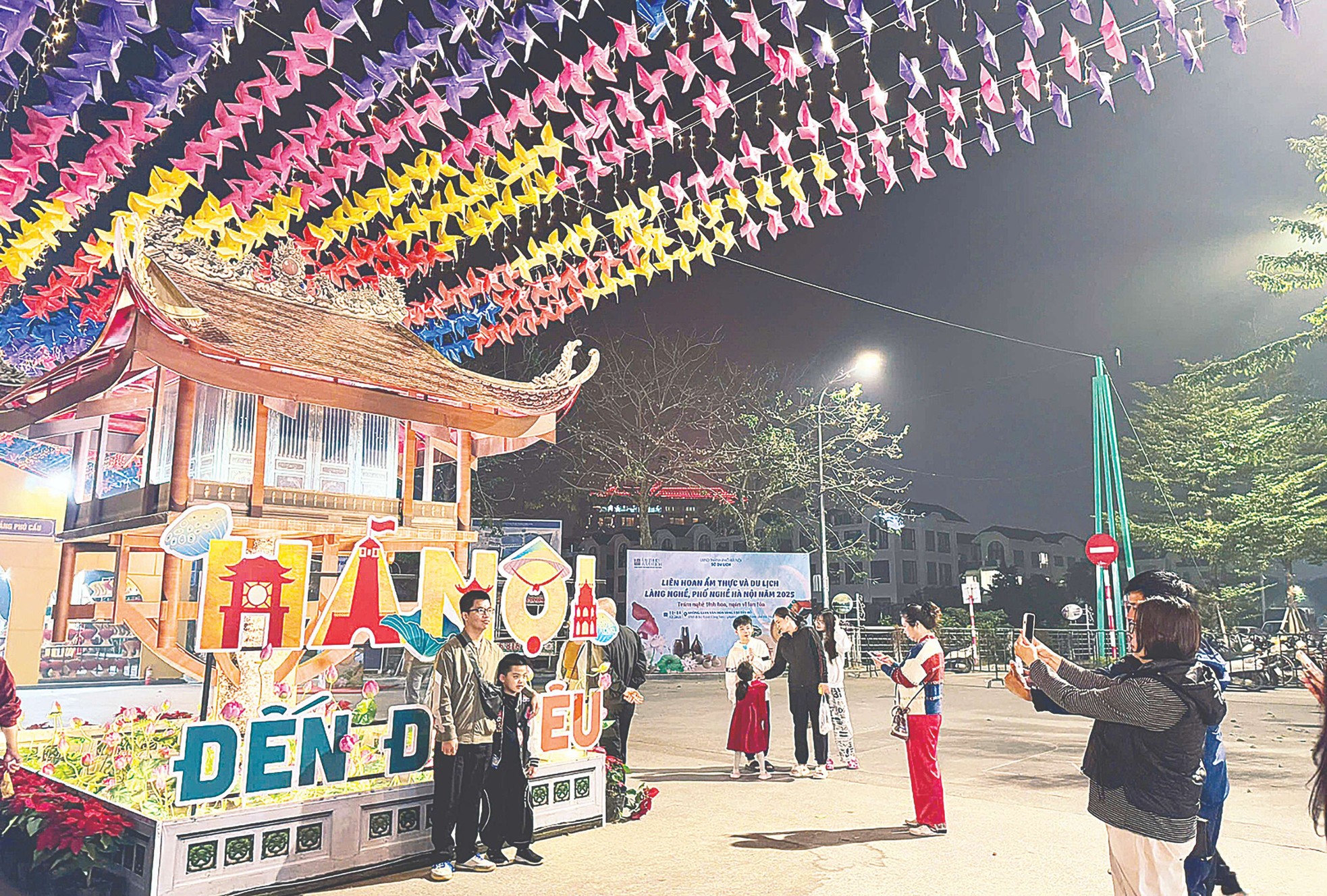 Hà Nội - Hành trình định hình một đô thị công nghiệp văn hóa ảnh 5