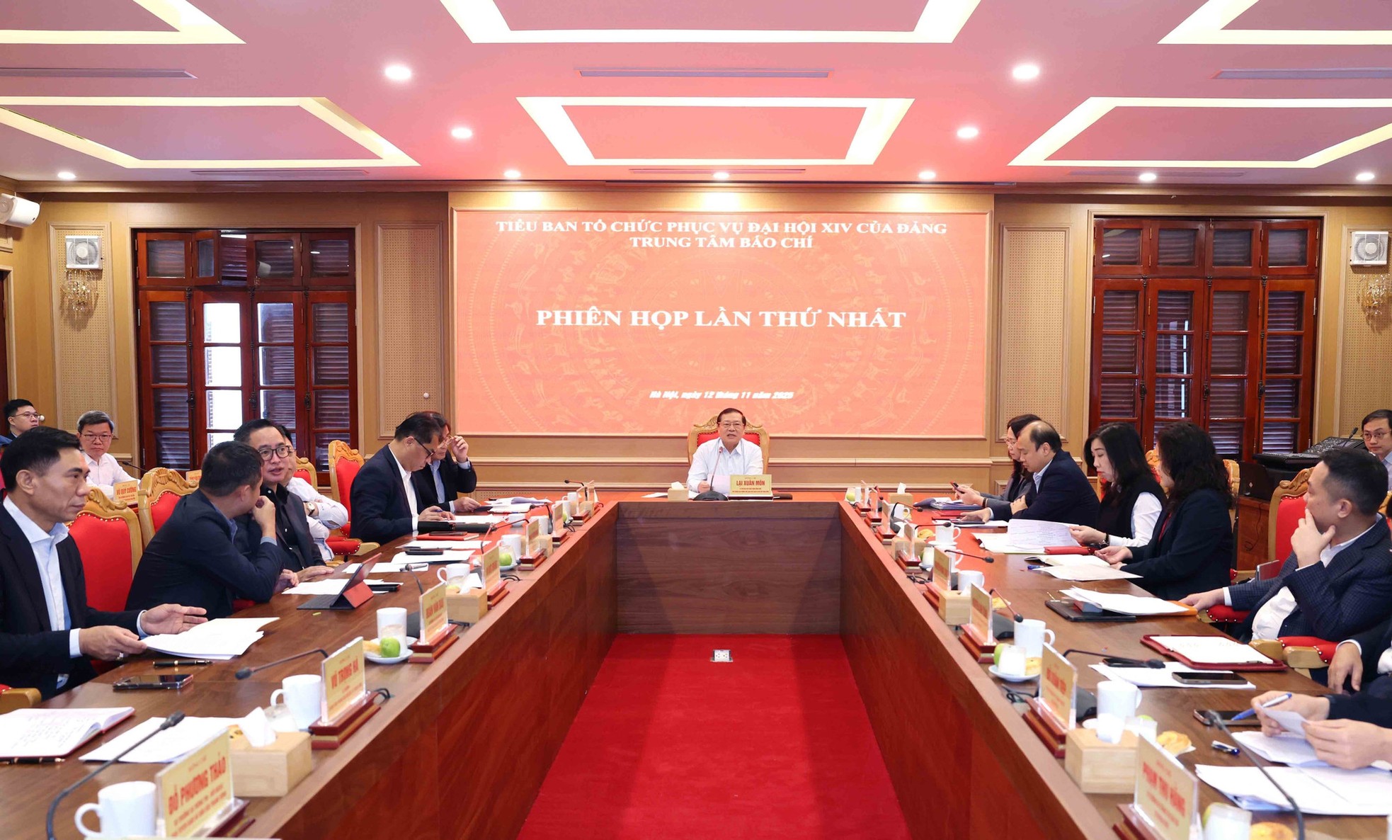 Bồi đắp niềm tin và khát vọng phát triển đất nước phồn vinh, văn minh, hạnh phúc ảnh 1